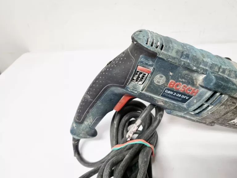 MŁOTOWIERTARKA BOSCH GBH 2-28 DFV