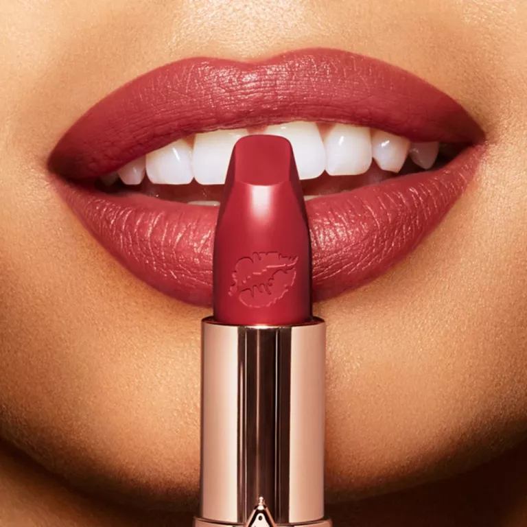 CHARLOTTE TILBURY HOT LIPS 2 - VIVA LA VERGARA POMADKA SZMINKA 3,5 G