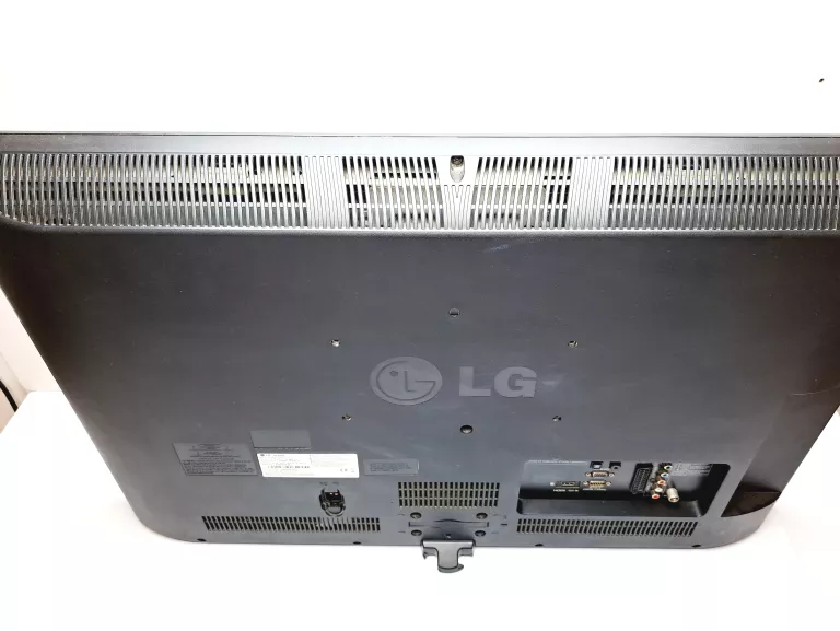 TV TELEWIZOR LG 32LD350 32 CALE + PILOT/ BRAK NOGI