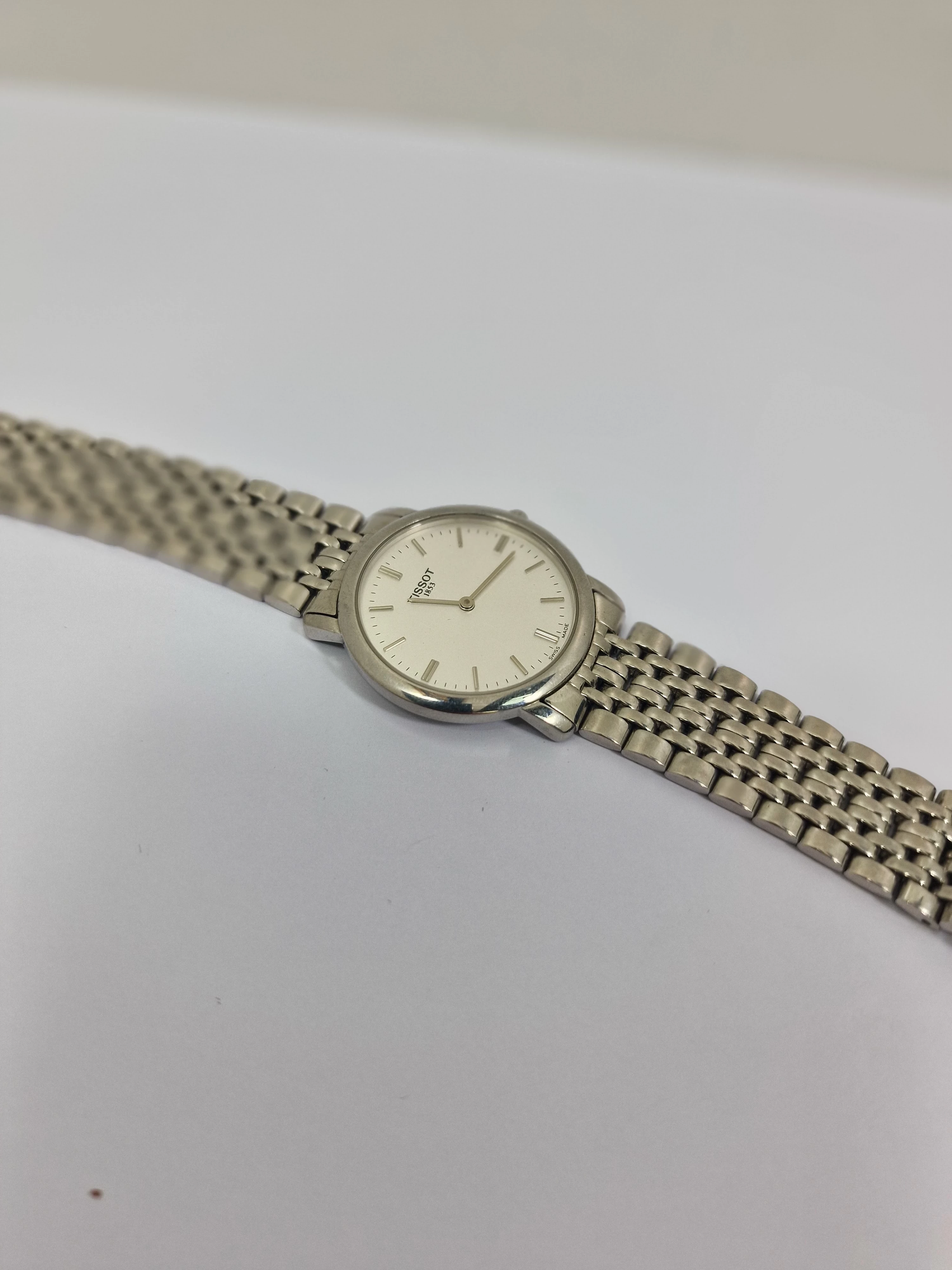 tissot-t109210a-uszkodzona-bransoleta-typ-nareczny