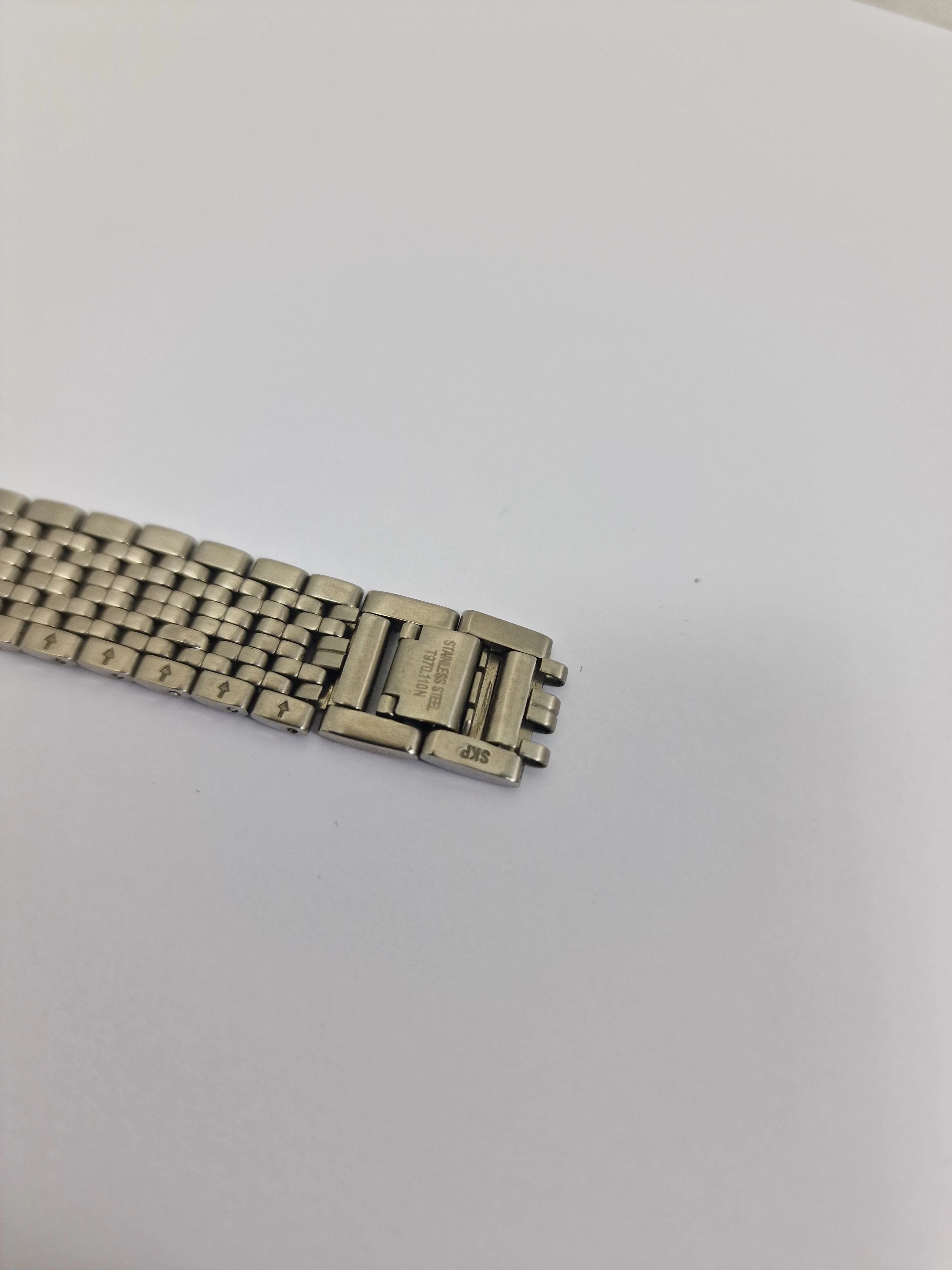 tissot-t109210a-uszkodzona-bransoleta-model-everytime-small-t109210-a