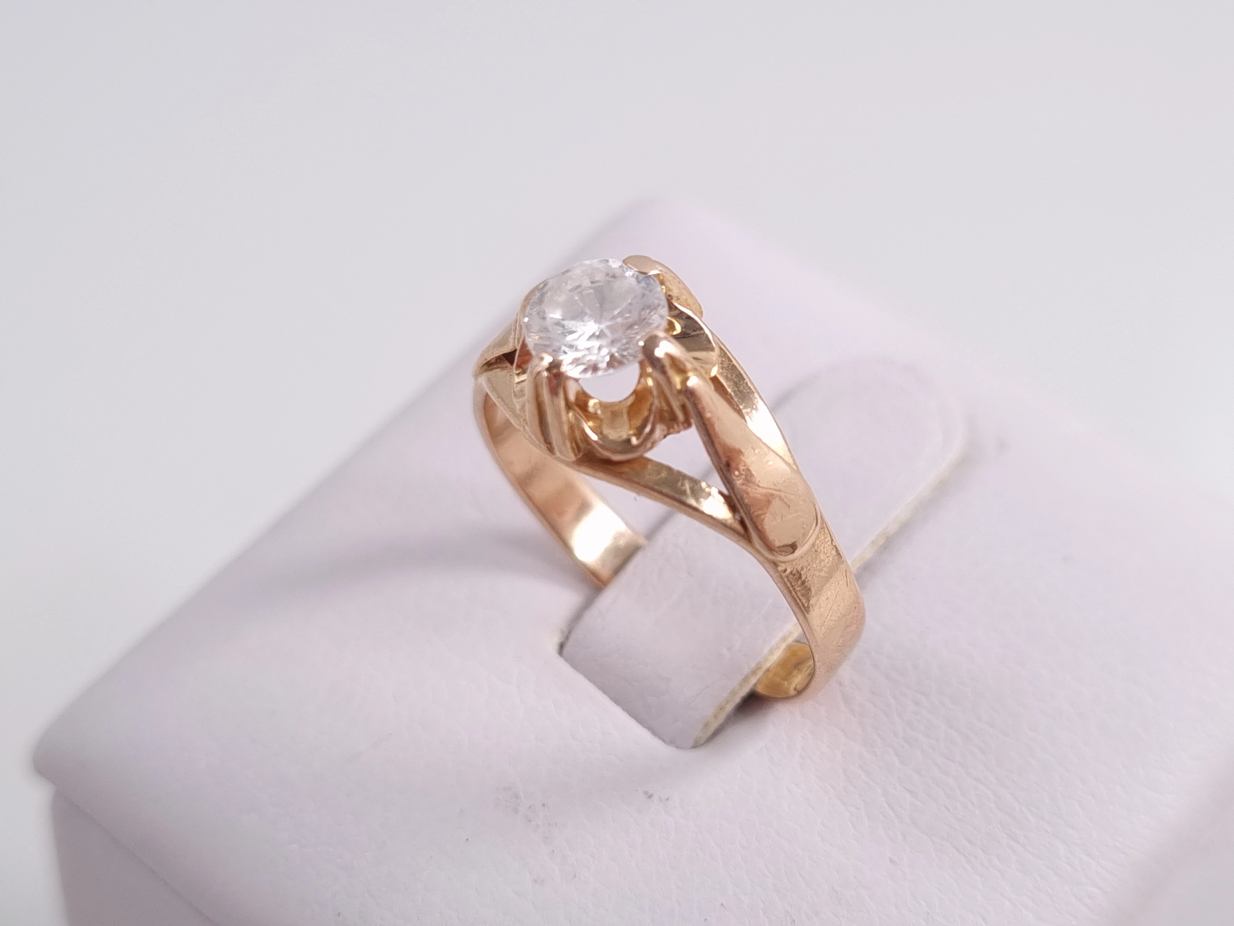 zloty-pierscionek-cyrkonia-585-248g-roz-11-rozmiarsrednica-wew-mm-372-10