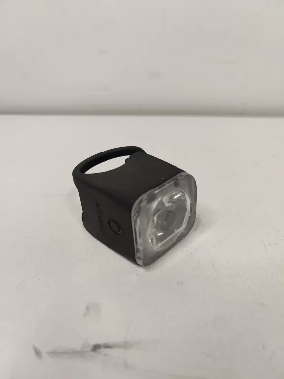 LAMPKA ROWEROWA BTWIN