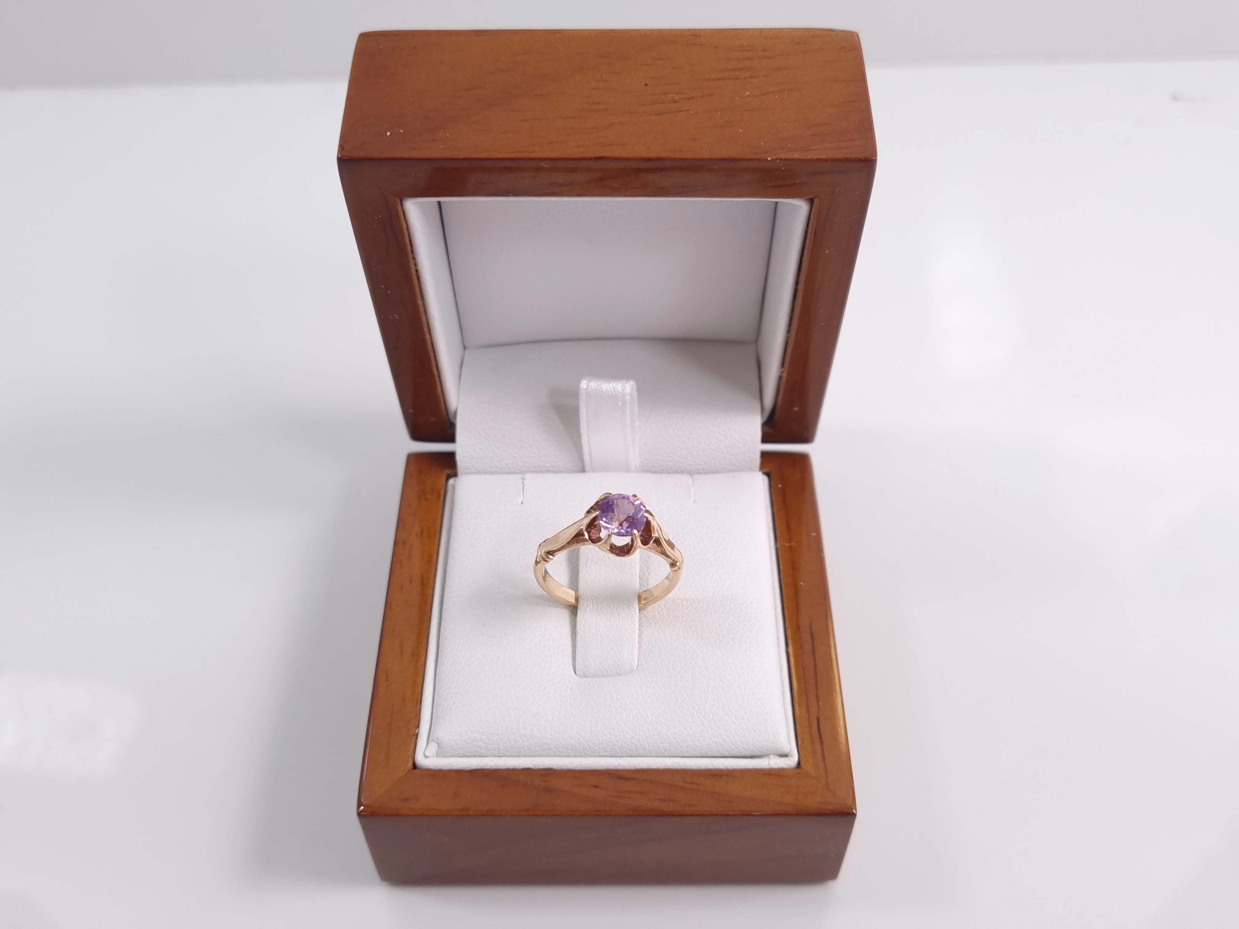 zloty-pierscionek-synt-ametyst-583-275g-r10-marka-248811-2037009