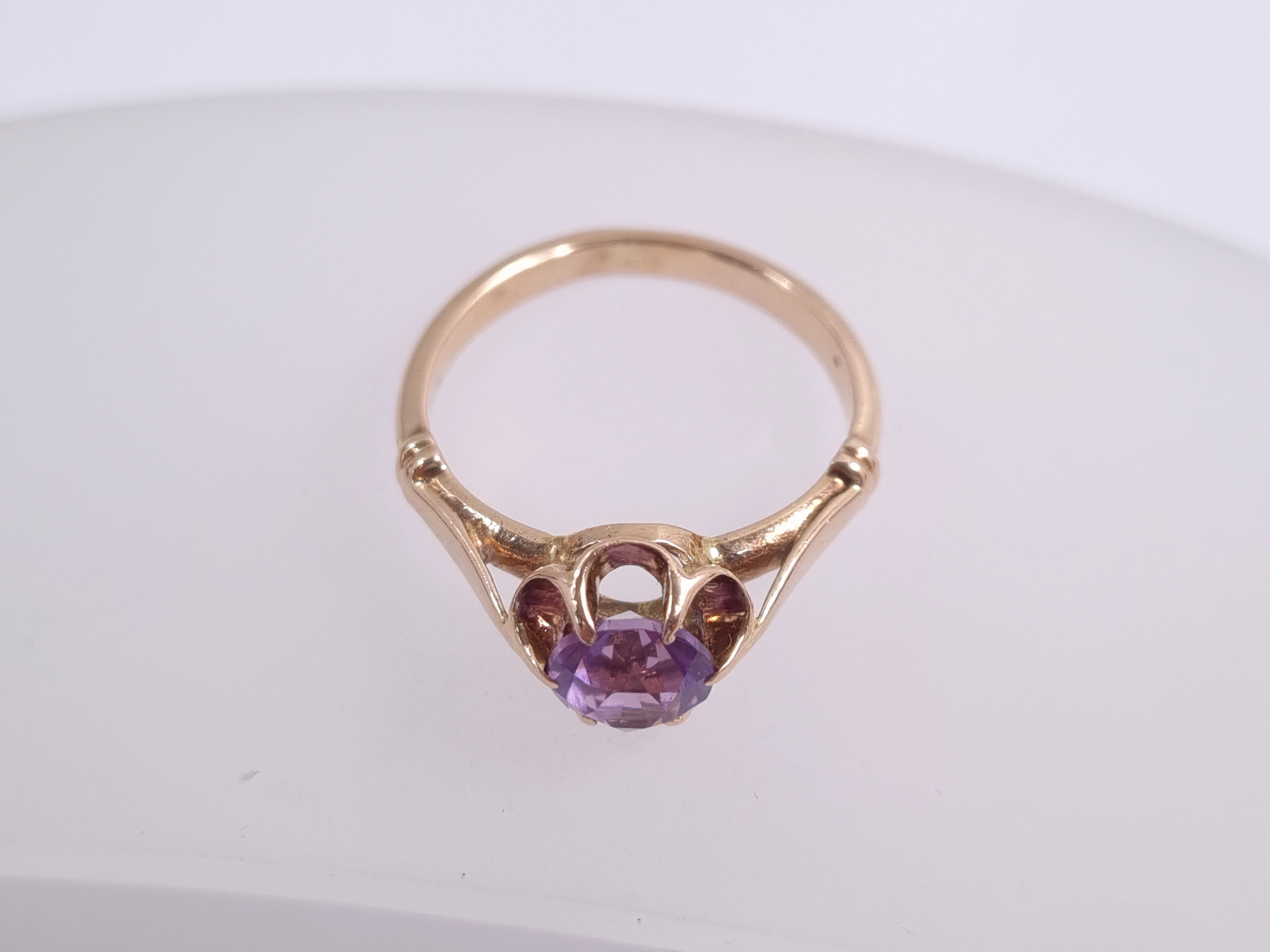 zloty-pierscionek-synt-ametyst-583-275g-r10-kolor-dominujacy-205826-225106