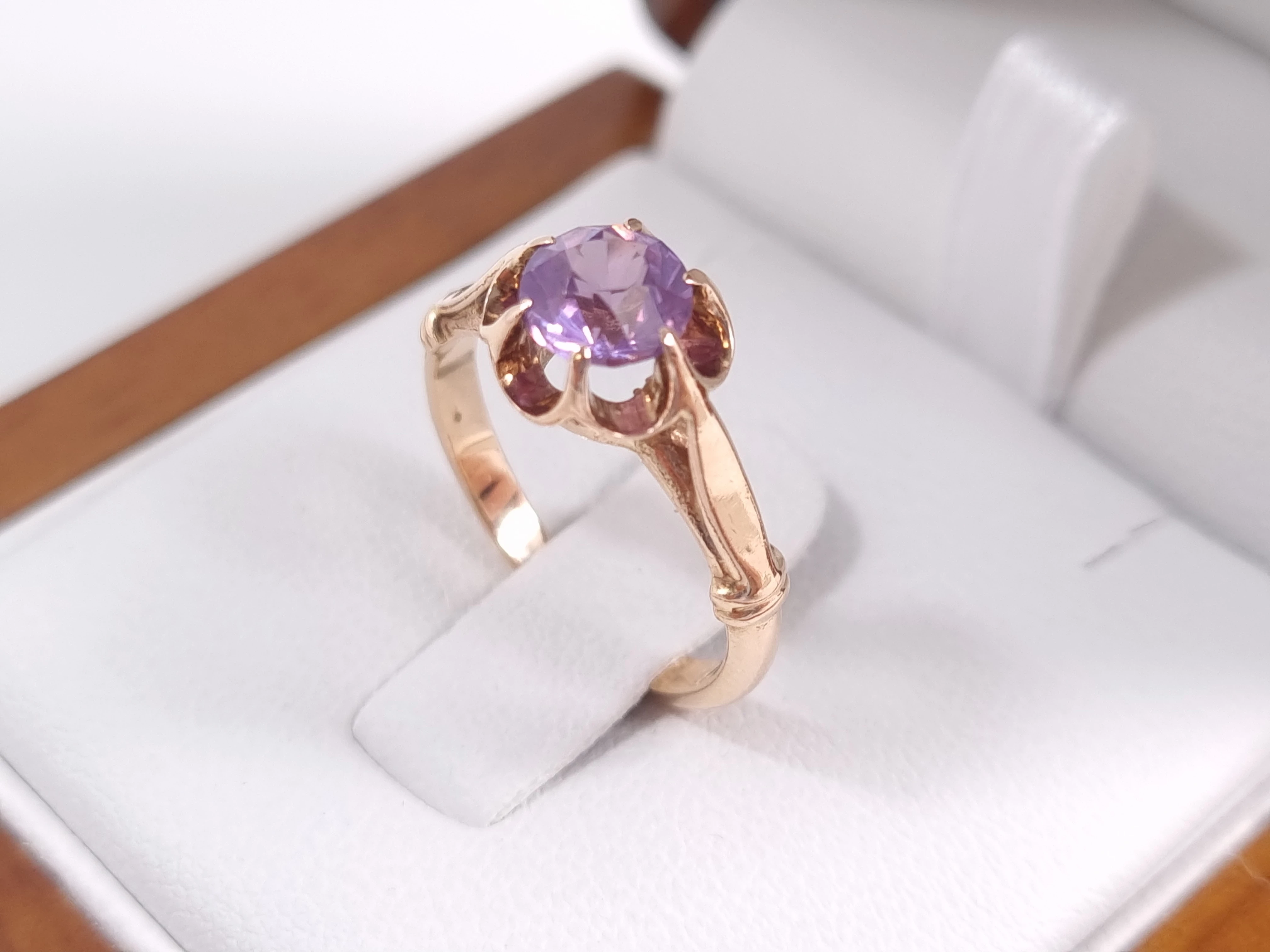 zloty-pierscionek-synt-ametyst-583-275g-r10-proba-zlota-206646-228242