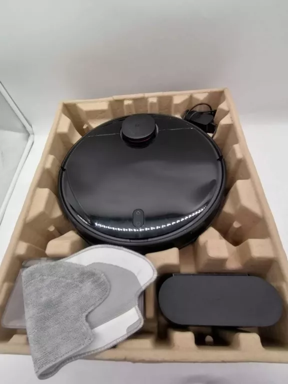 XIAOMI MI ROBOT VACUUM-MOP P KOMPLET