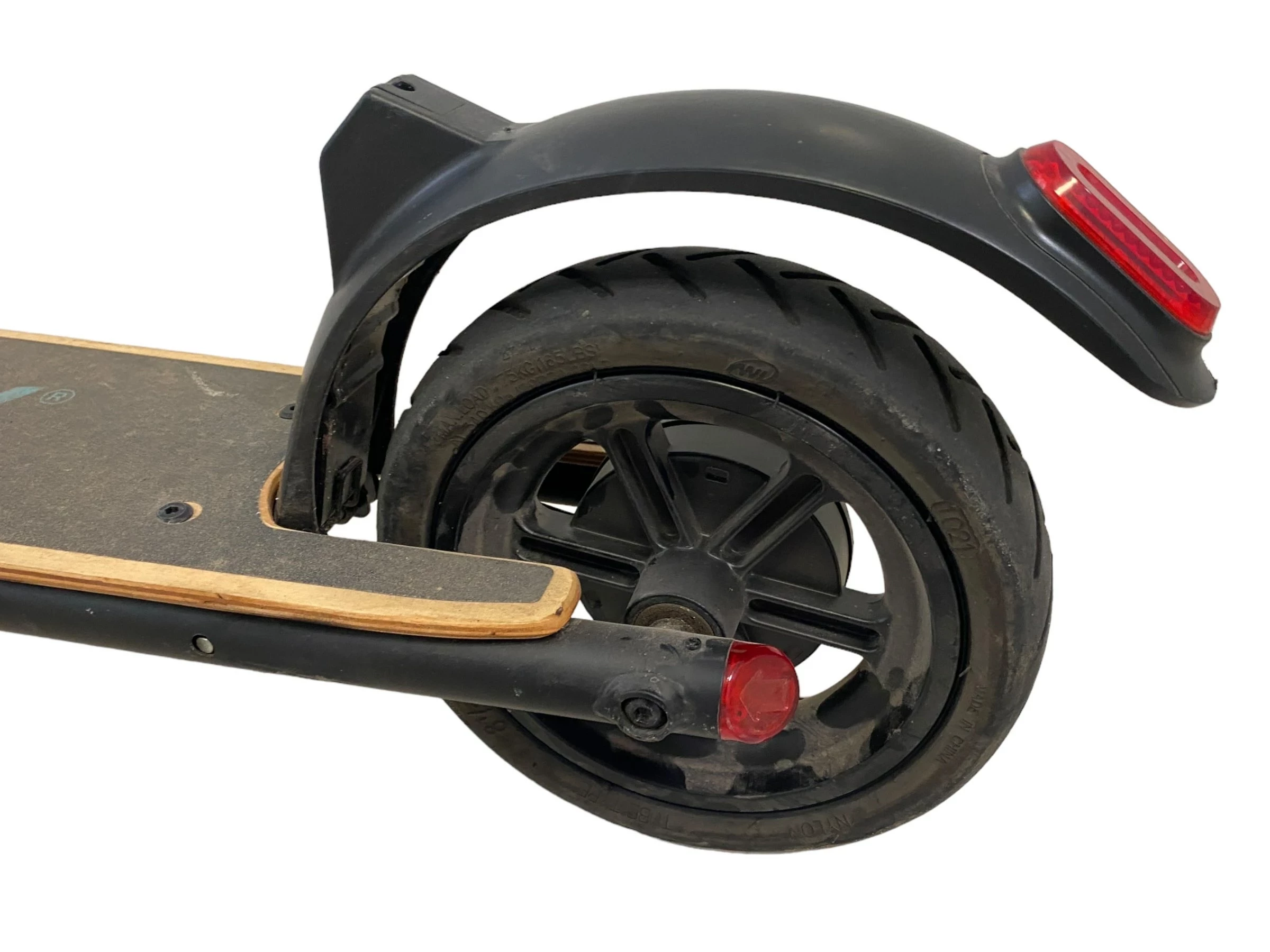 hulajnoga-elektryczna-frugal-impulse-25km-250w-85-czarny-moc-silnika-250