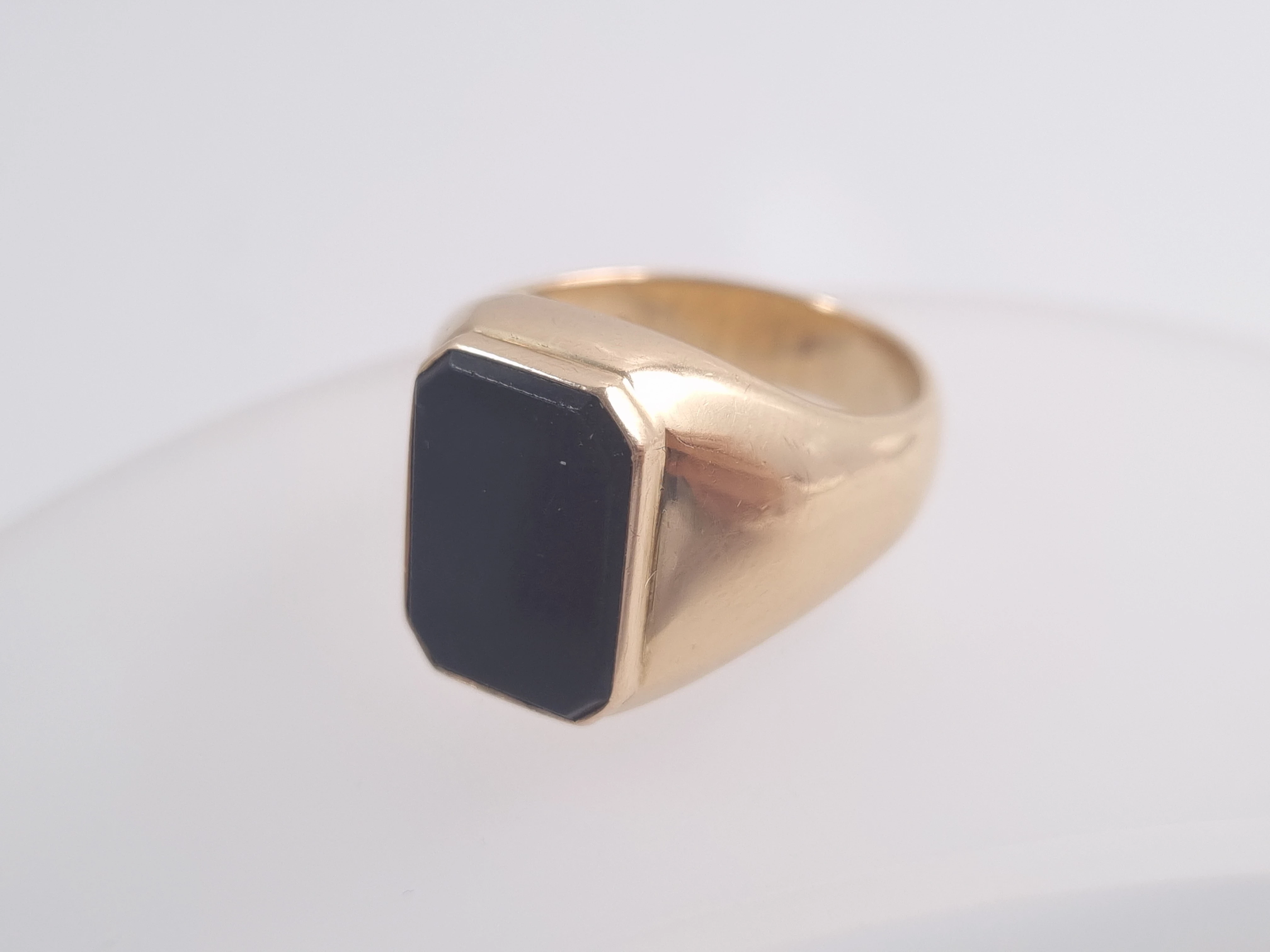 zloty-meski-sygnet-z-onyksem-585-r17-1052g-kamien-17088-524288