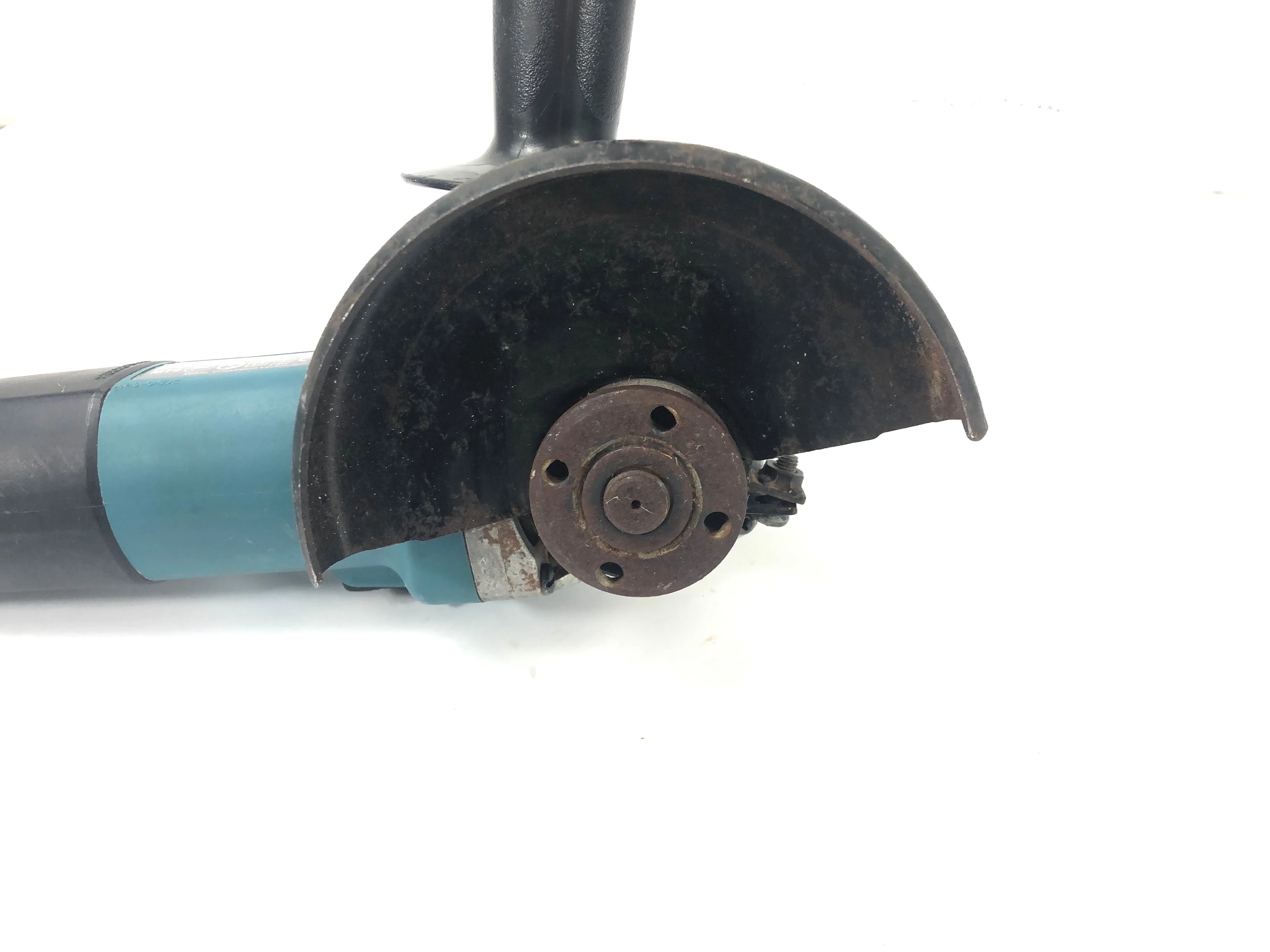 szlifierka-katowa-makita-9555nb-marka-makita