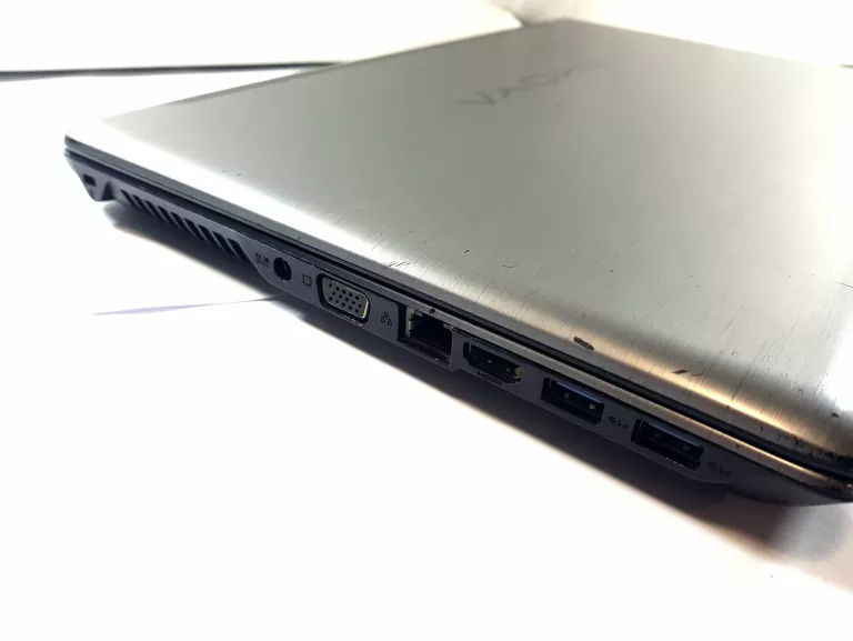LAPTOP MEDION AKOYA E6232 4/320GB I3-0110M