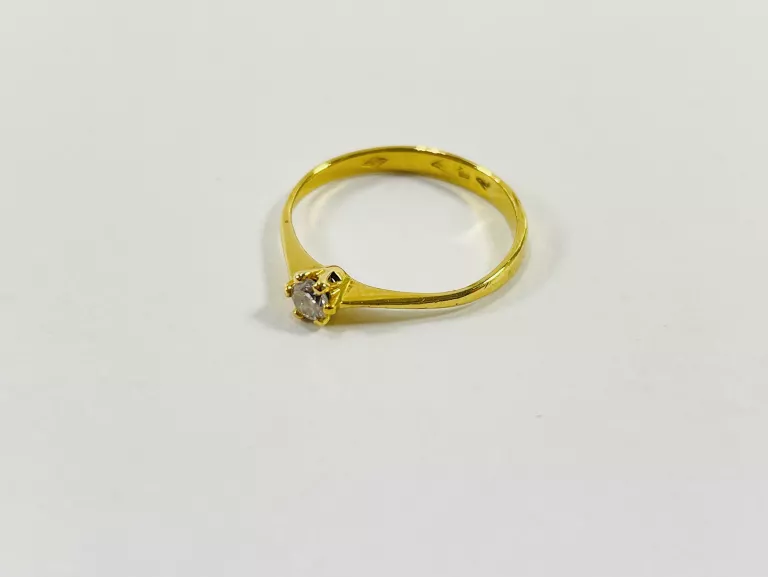 ZŁOTY PIERŚCIONEK Z BRYLANTEM 0,12CT 750 1,49G R12