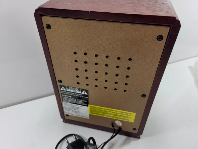 RADIO HYUNDAI RA 104 RETRO