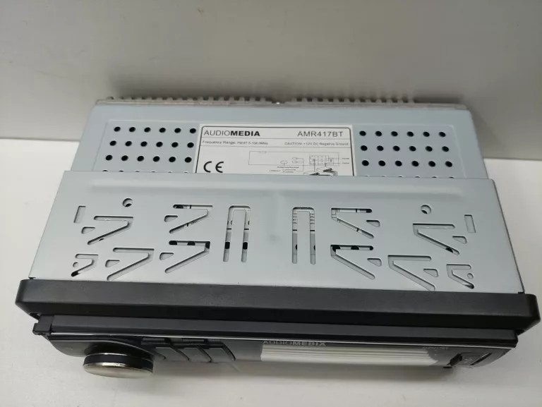 RADIO SAMOCHODOWE AUDIOMEDIA AMR417BT