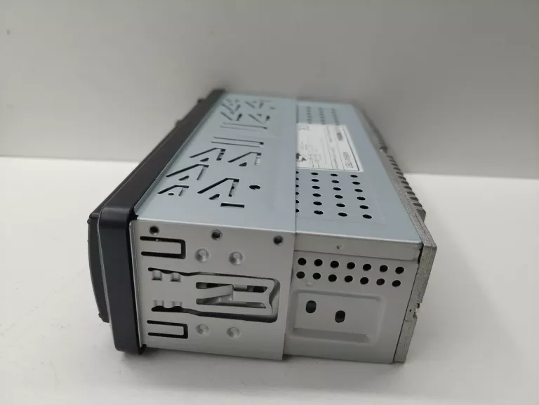 RADIO SAMOCHODOWE AUDIOMEDIA AMR417BT