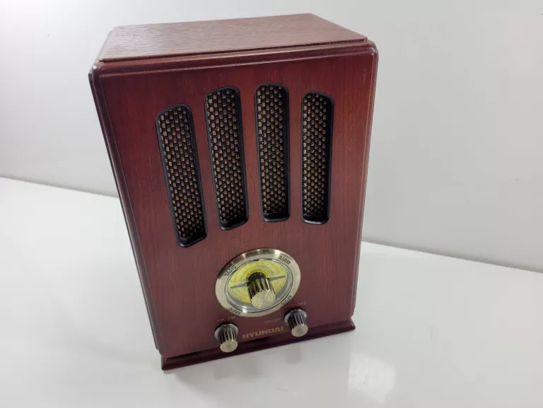 RADIO HYUNDAI RA 104 RETRO