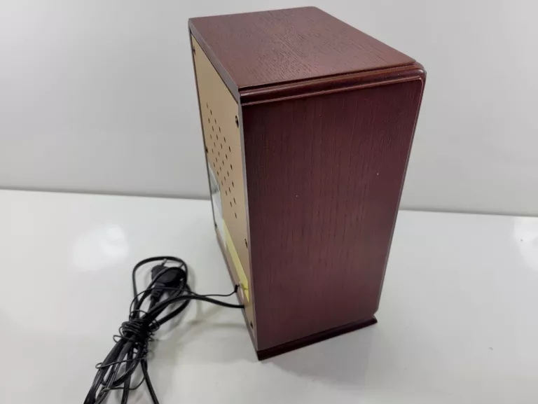 RADIO HYUNDAI RA 104 RETRO
