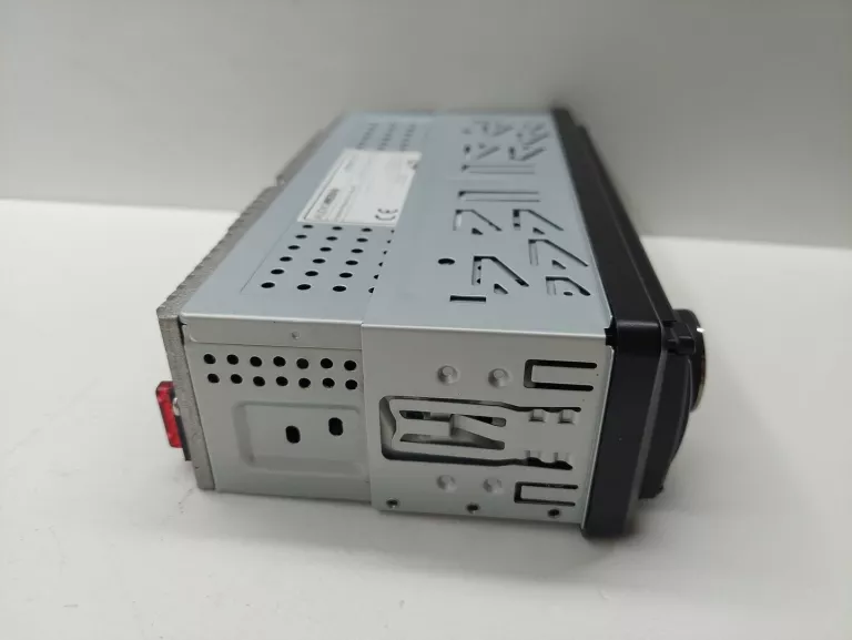 RADIO SAMOCHODOWE AUDIOMEDIA AMR417BT