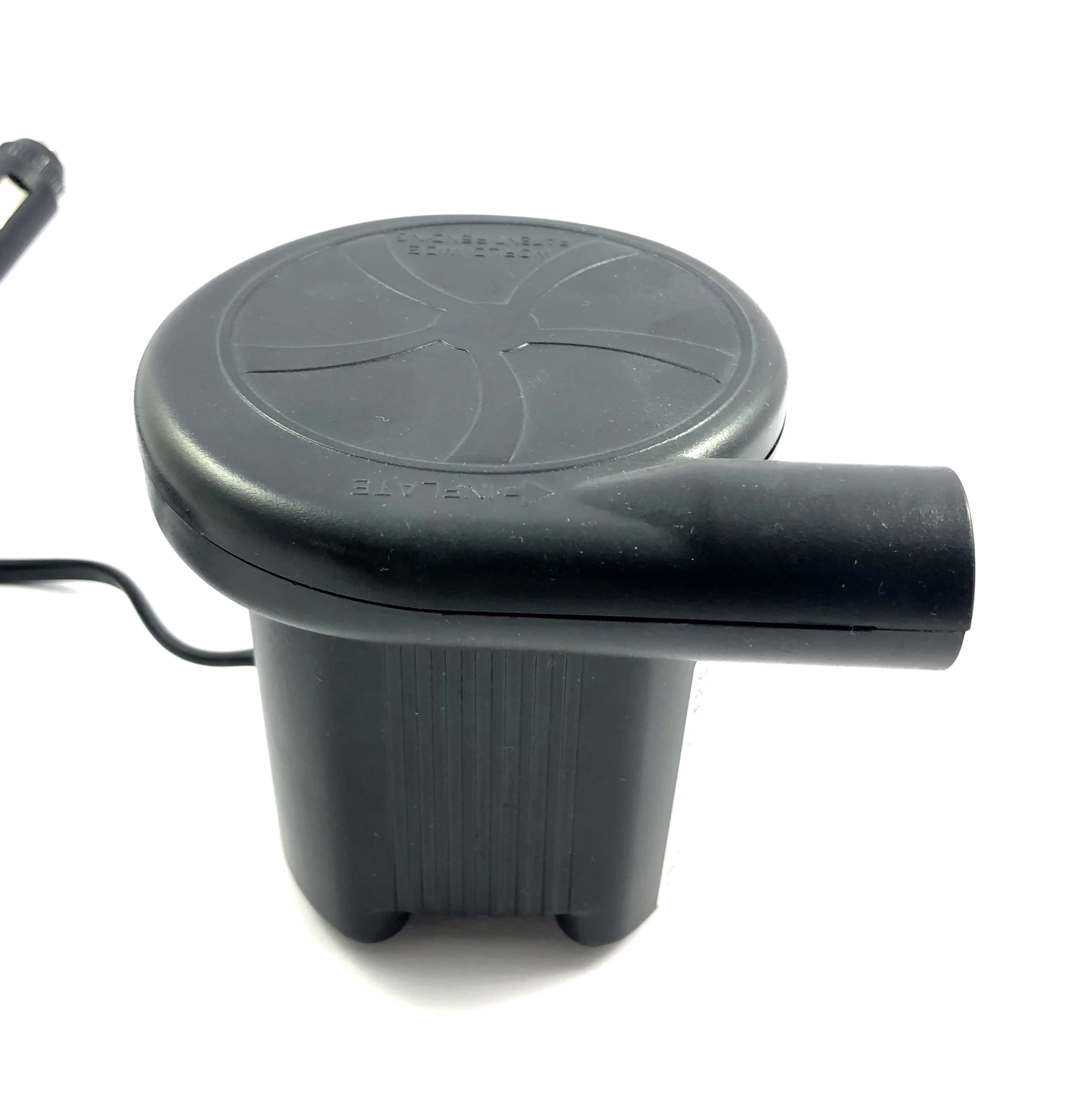 elektryczna-pompka-materaca-itp-zasilanie-samochod-ean-gtin-5907451312599