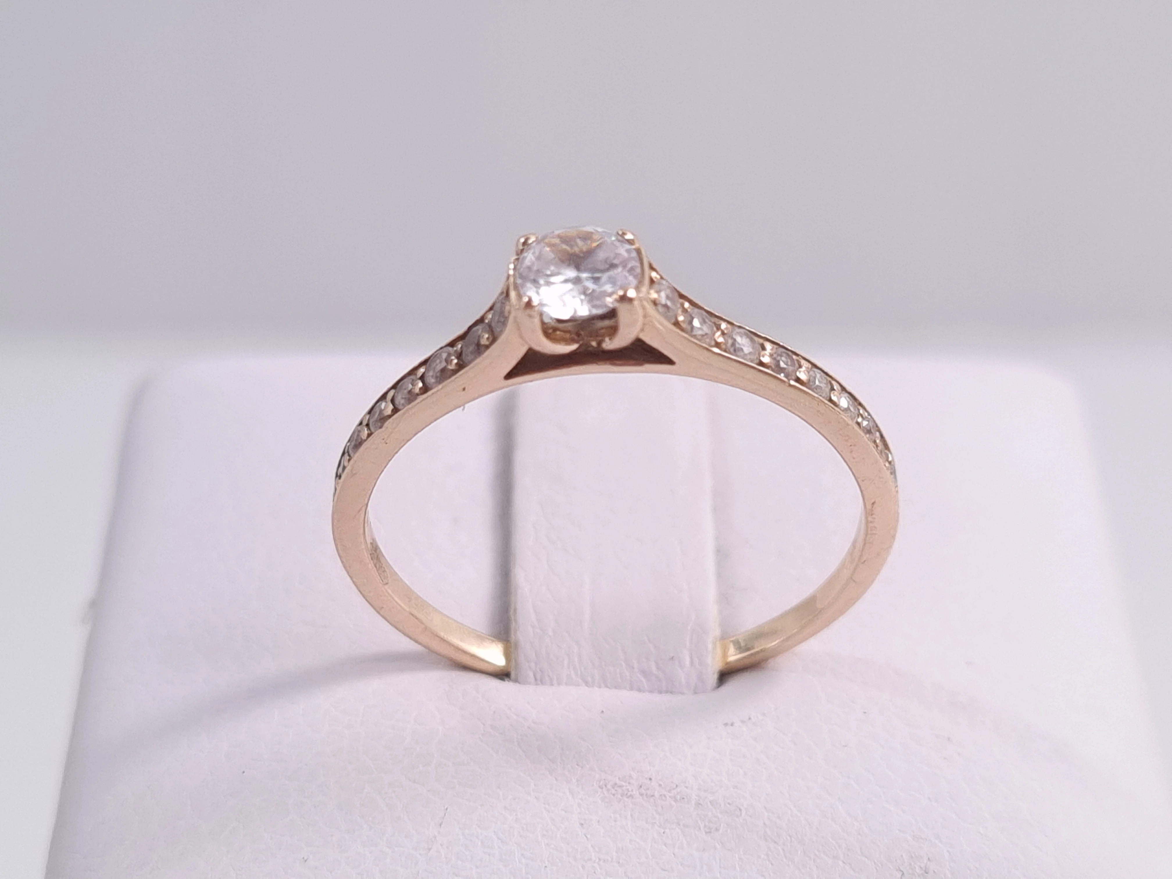 zloty-pierscionek-z-cyrkoniami-14k-146g-r15-rozmiarsrednica-wew-mm-372-15