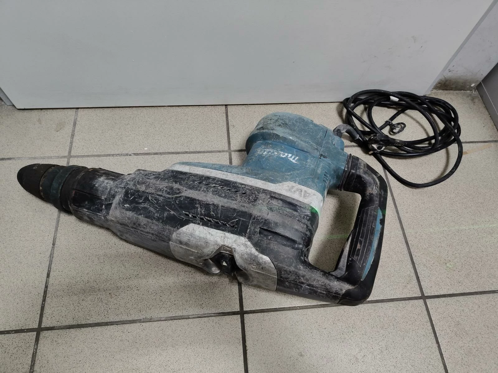 mlot-udarowo-obrotowy-makita-hr5212c-walizka-product-id-b20d8b94-6760-4a22-bd19-826cdc58fb0e