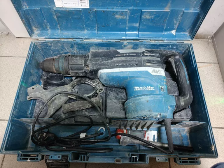 mlot-udarowo-obrotowy-makita-hr5212c-walizka-stan-uzywany