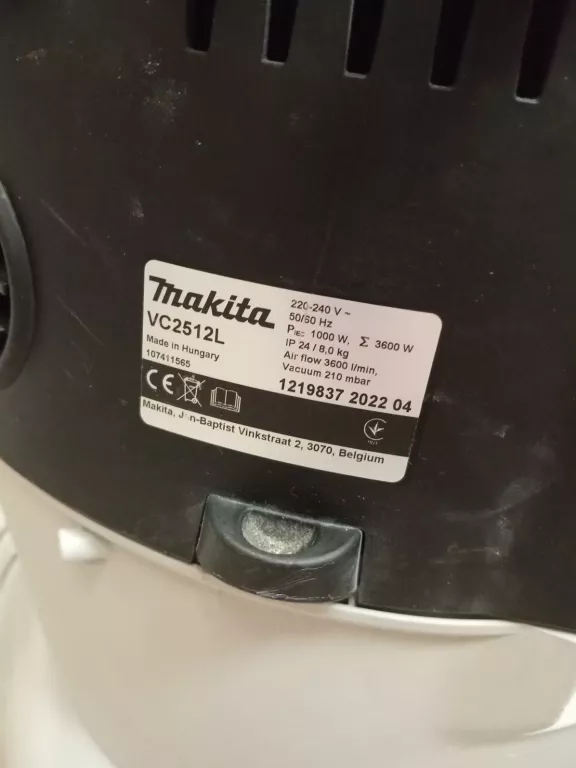 ODKURZACZ PRZEMYSŁOWY MAKITA VC2512L ZESTAW