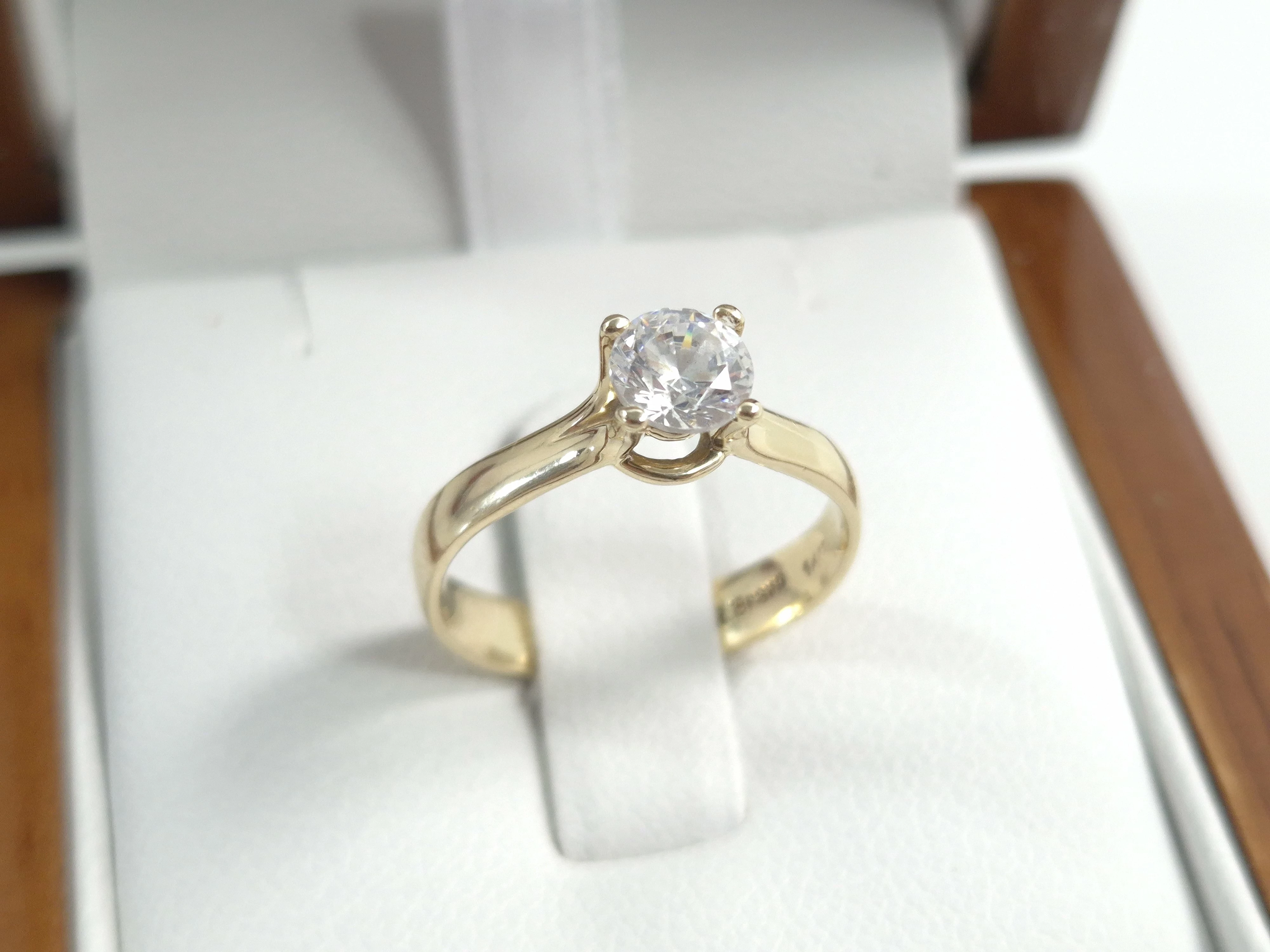 zloty-pierscionek-p585-250g-r11-ean-gtin-5901050601146