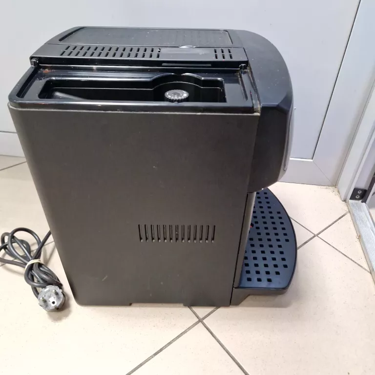 AUTOMATYCZNY EKSPRES CIŚNIENIOWY DE'LONGHI ESAM 2600 1450 W CZARNY