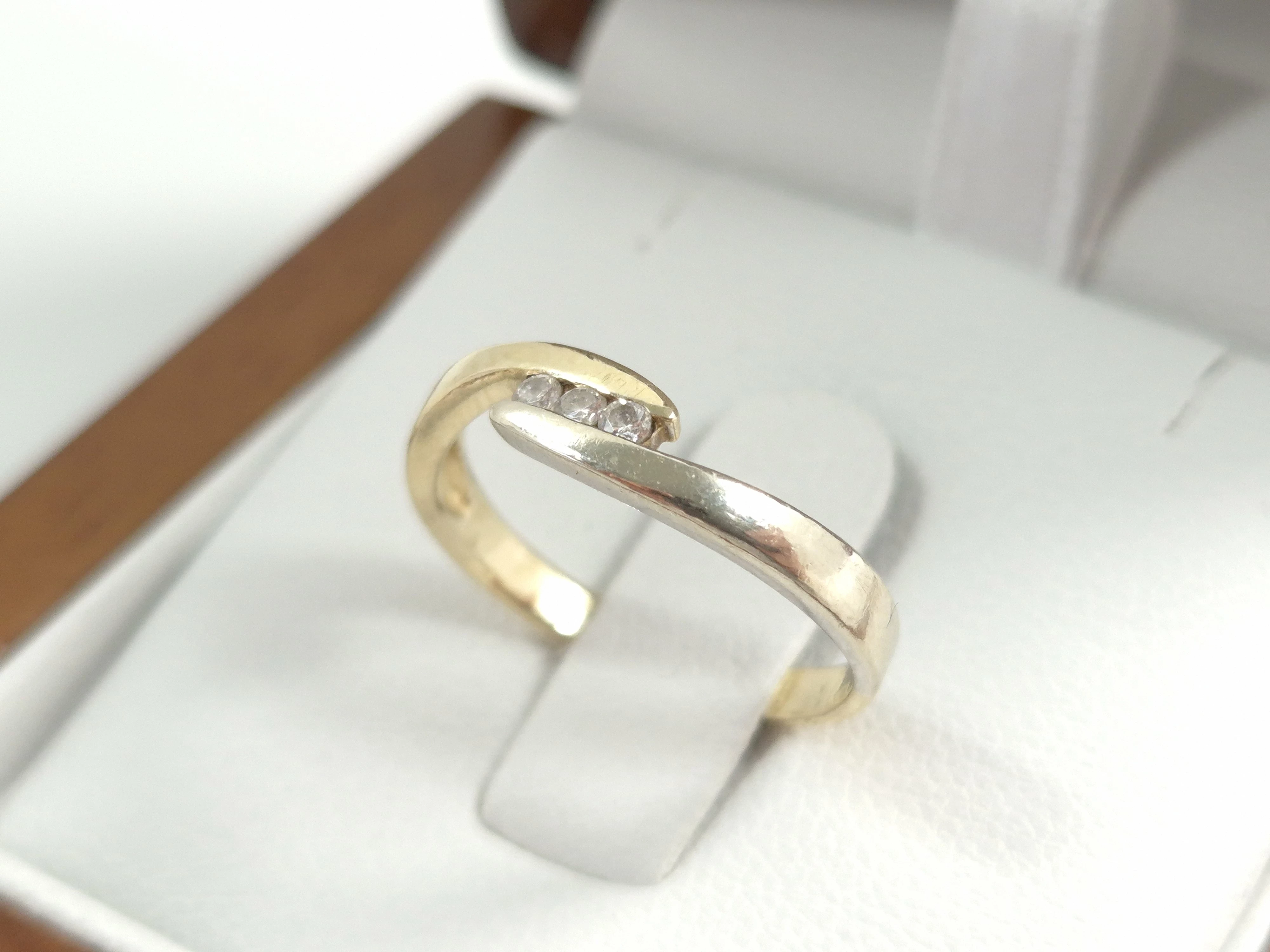 zloty-pierscionek-z-cyrkoniami-585-193g-r11-poludniowa-38-przezmierowo-ska