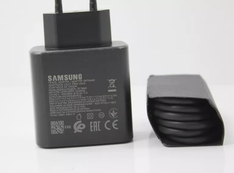 ladowarka-samsung-usb-c-kostka-kabel-kod-producenta-499382m25