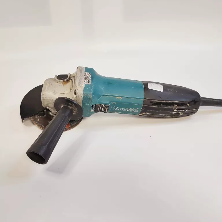 szlifierka-katowa-makita-pa6-gf30-plac-daszynskiego-5-czestochowa-sj