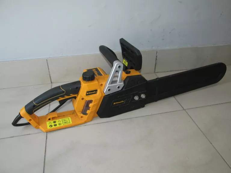 PIŁA ELEKTRYCZNA RIWALL RECS 2440E