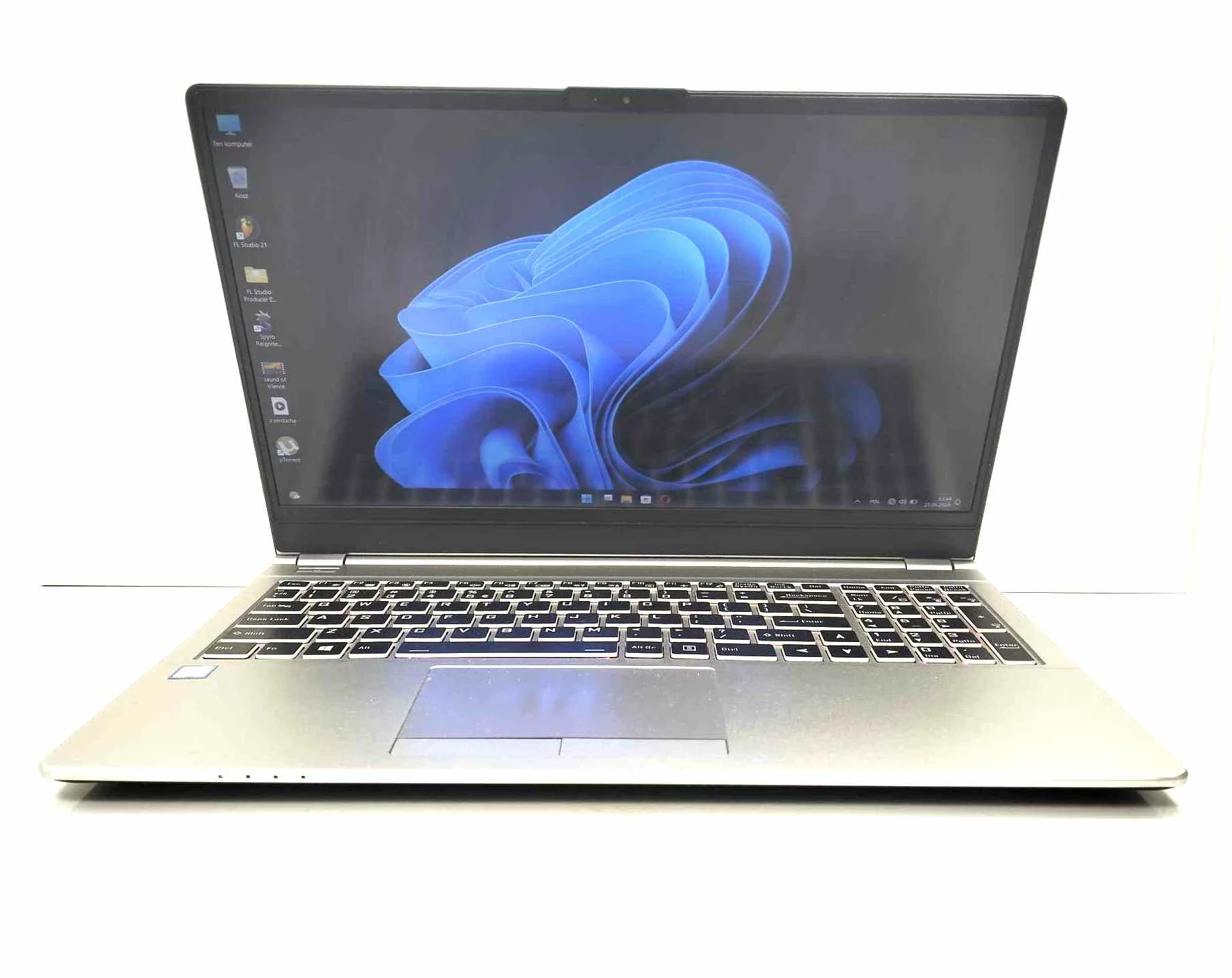 laptop-bto-n151zu-8gbi7-7-gen256gb-dysk-ssd-opis-kod-producenta-151zu