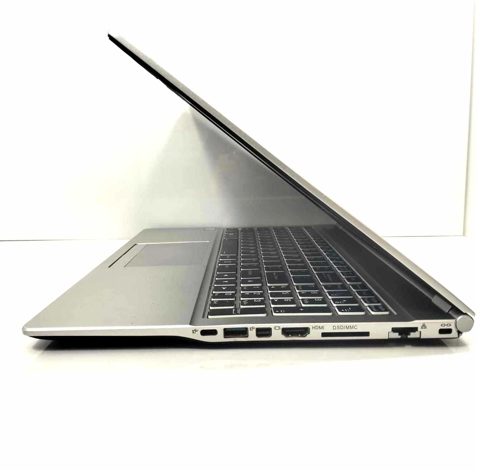 laptop-bto-n151zu-8gbi7-7-gen256gb-dysk-ssd-opis-seria-procesora-4366-10