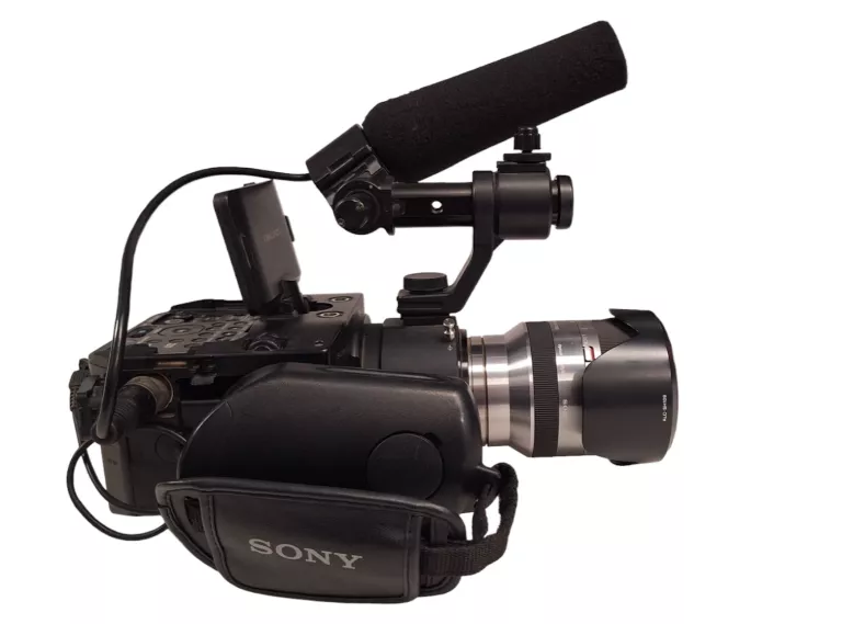 KAMERA SONY NEX-FS100 + OBIEKTYW I ŁADOWARKA