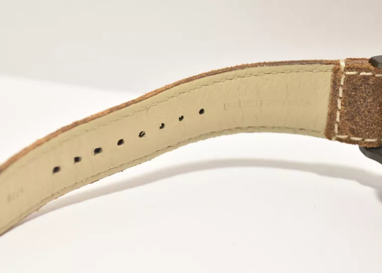 zegarek-junghans-meister-pilot-automatic-chronograph-wodoszczelnosc-100m-wr100