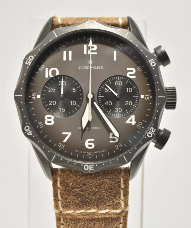 zegarek-junghans-meister-pilot-automatic-chronograph-typ-nareczny
