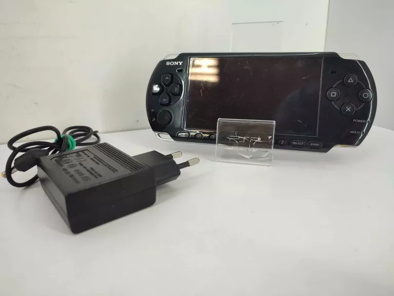 KONSOLA SONY PSP FAT (CLASSIC)