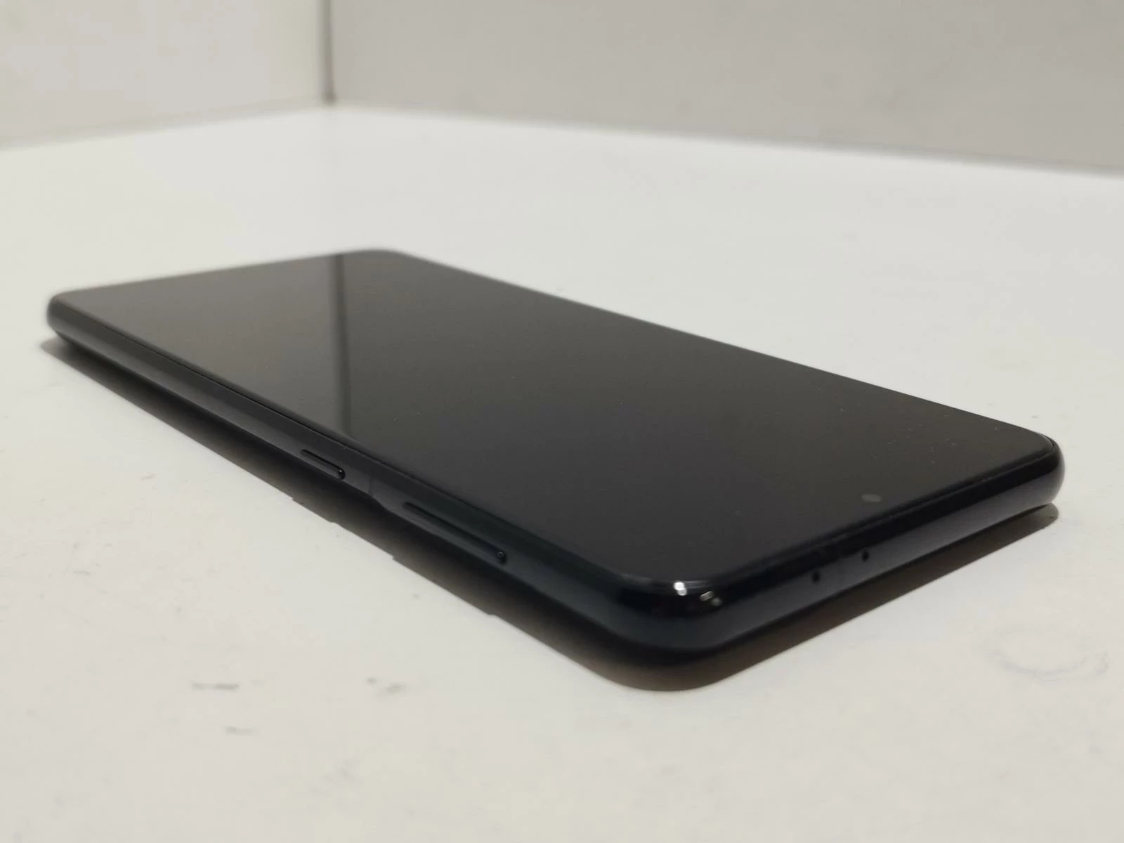 telefon-samsung-galaxy-s21-5g-8128gb-typ-smartfon