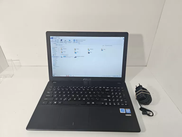 LAPTOP ASUS F551M
