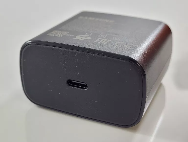 13. ŁADOWARKA SAMSUNG USB TYP C DO SAMSUNG SZYBKA