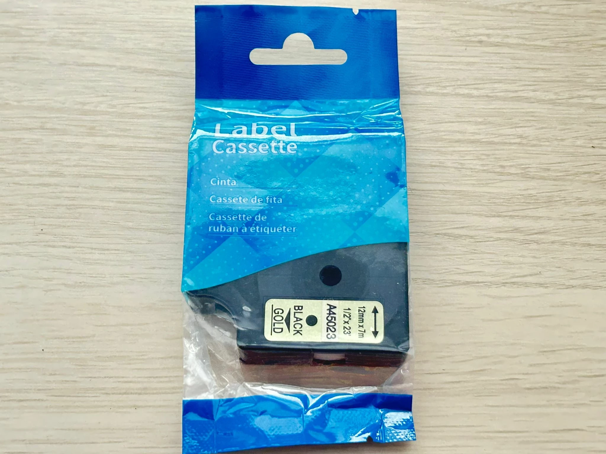 tasma-d1-dymo-czarny-na-zlotym-12mm-x-7m-zamiennik-kosciuszki-3-strzelin-ww