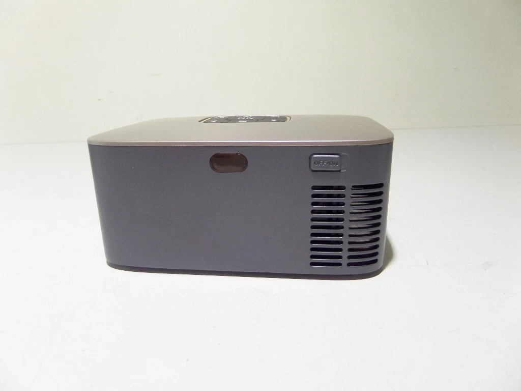 mini-projektor-owlenz-sd40-jasnosc-lampy-ansi-600