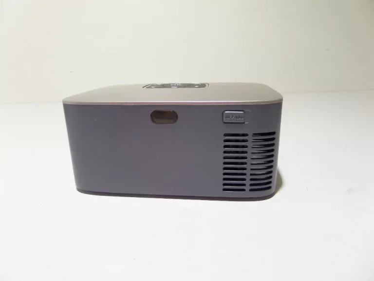 mini-projektor-owlenz-sd40-jasnosc-lampy-ansi-600