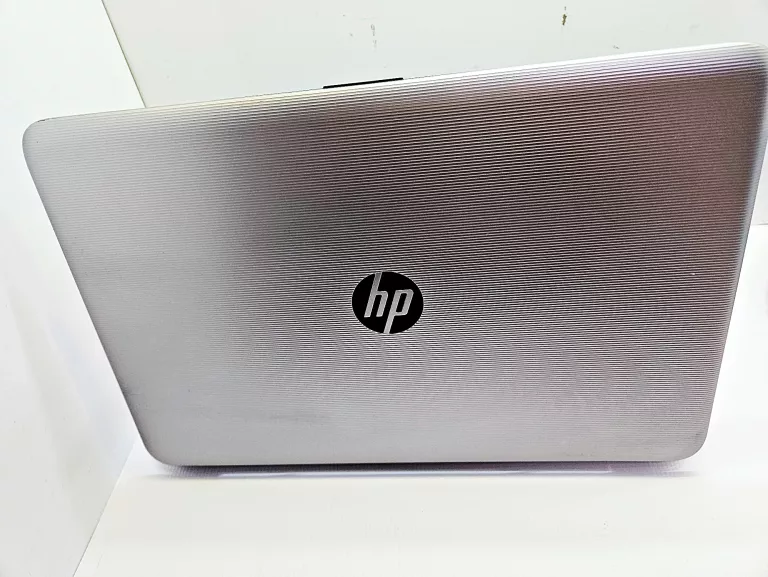 LAPTOP HP 250 G5 + ŁAD [I5/8GB/1TB/WIN10]