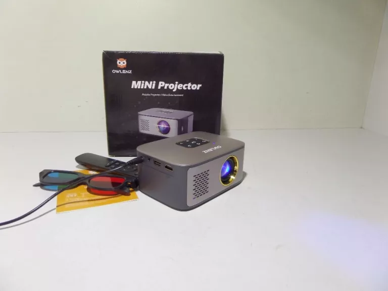 mini-projektor-owlenz-sd40-stan-uzywany