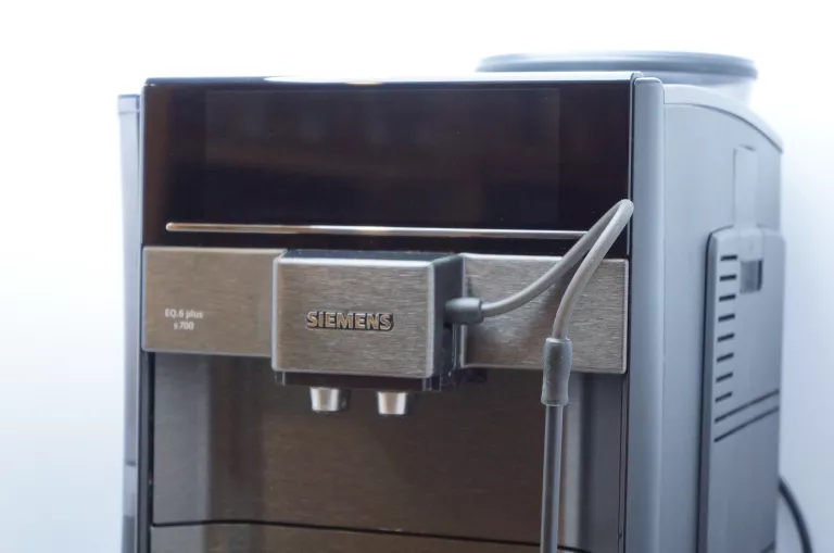 EKSPRES DO KAWY SIEMENS EQ.6 PLUS S700. TE657319RW