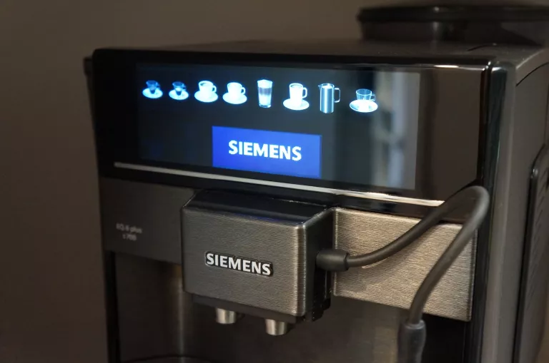EKSPRES DO KAWY SIEMENS EQ.6 PLUS S700. TE657319RW