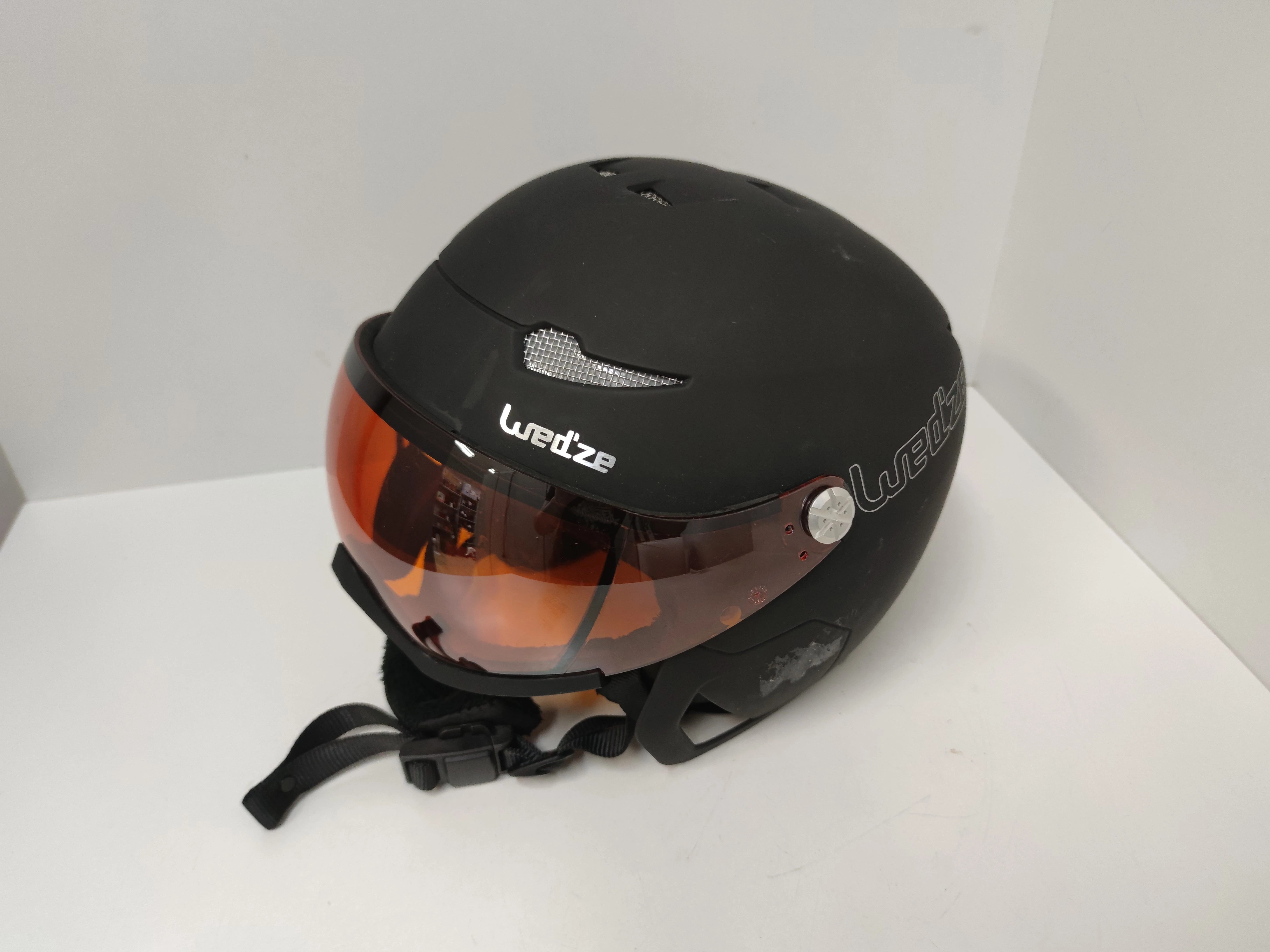 kask-narciarski-wedze-stream-550-s2-stan-uzywany